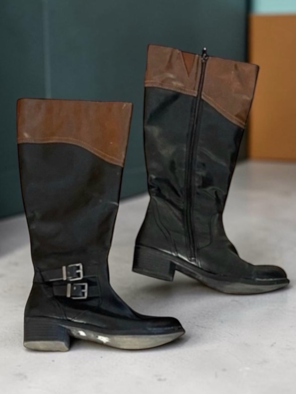Me Too Knee Boots Dakota 7M